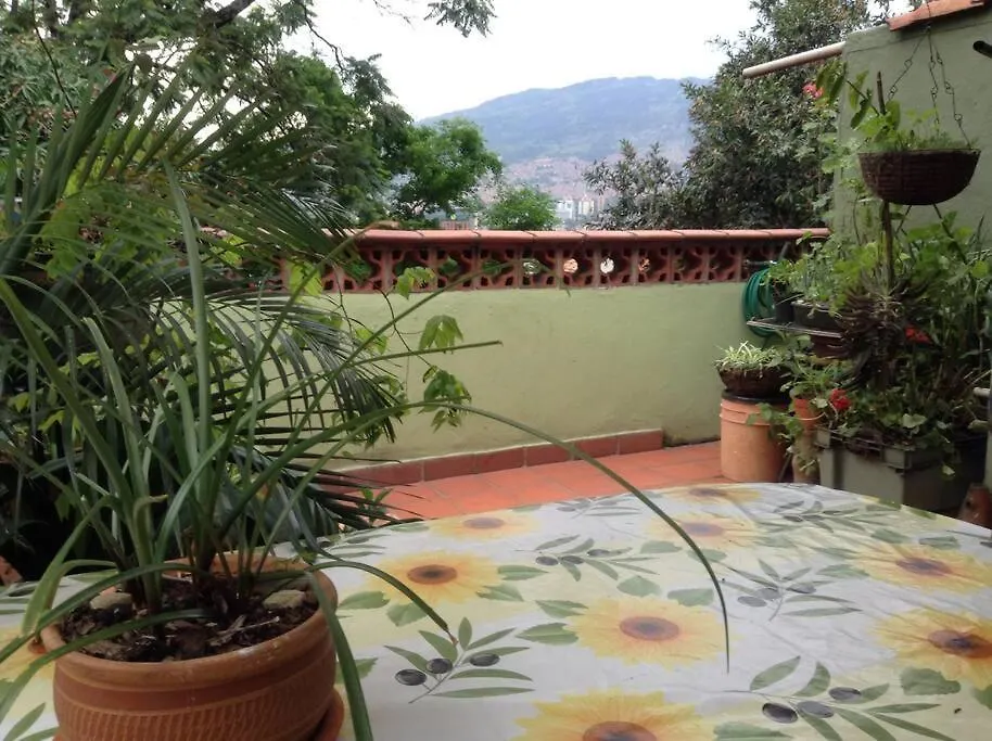 Apartamento Apartamento-Galeria De Arte Cielo Y Tierra Medellín Colombia