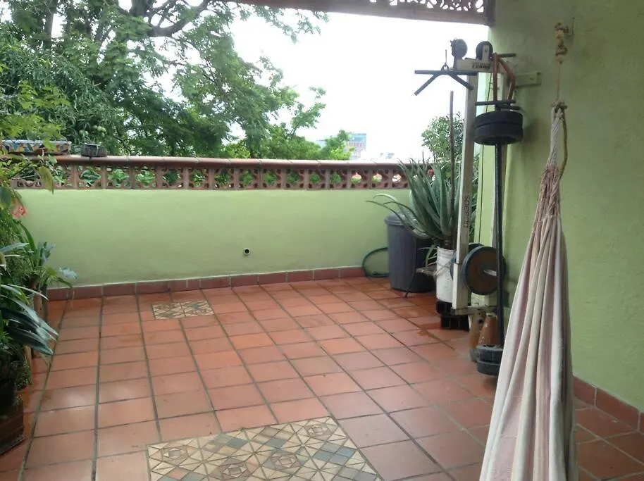 Apartamento-Galeria De Arte Cielo Y Tierra Medellín 0*,  Colombia